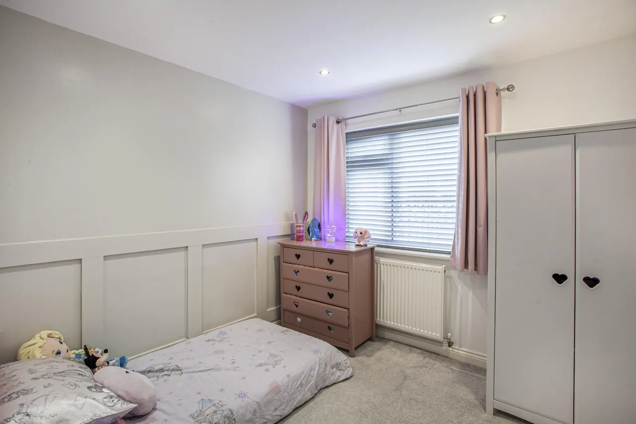 Eastfield Crescent, Sheffield, S25, photo 16