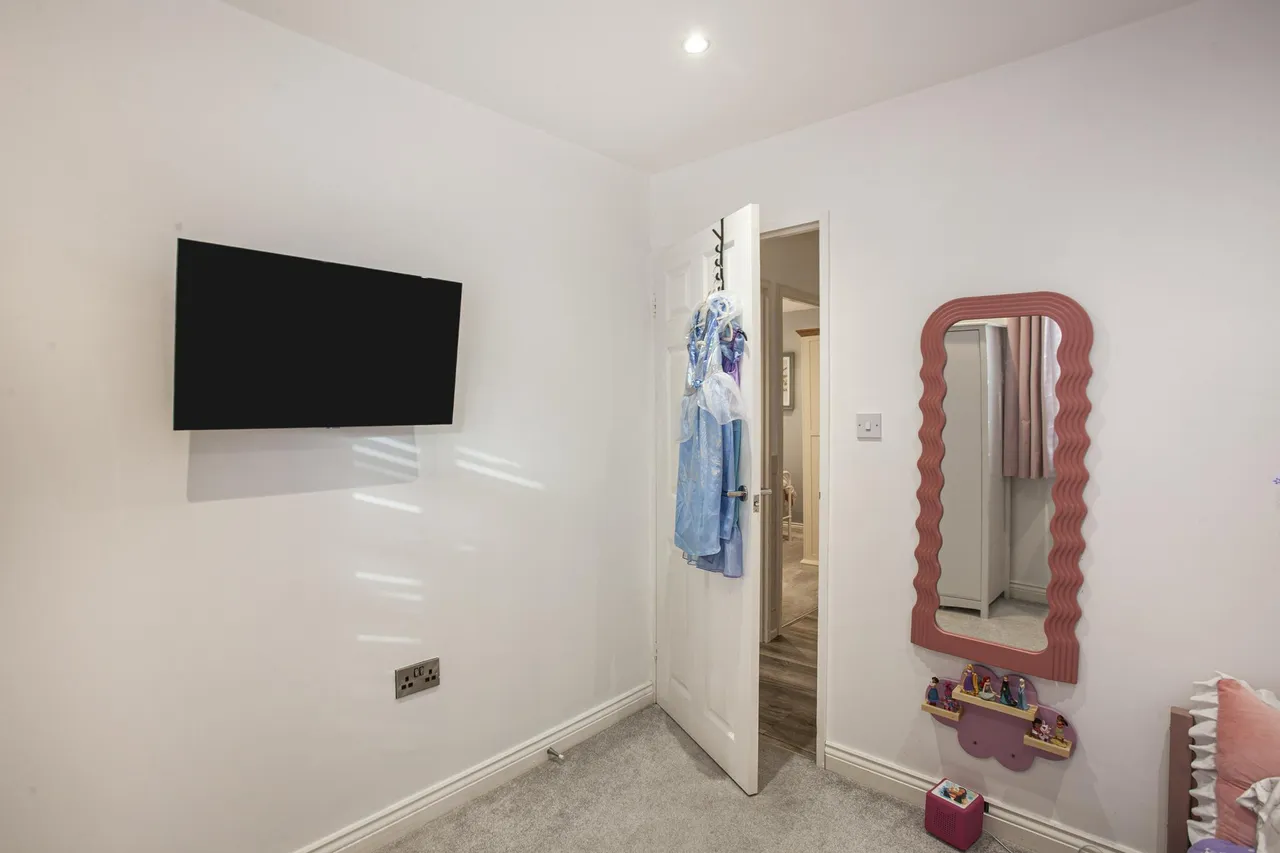 Eastfield Crescent, Sheffield, S25, photo 18