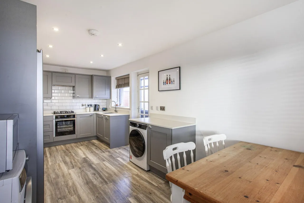 Eastfield Crescent, Sheffield, S25, photo 10