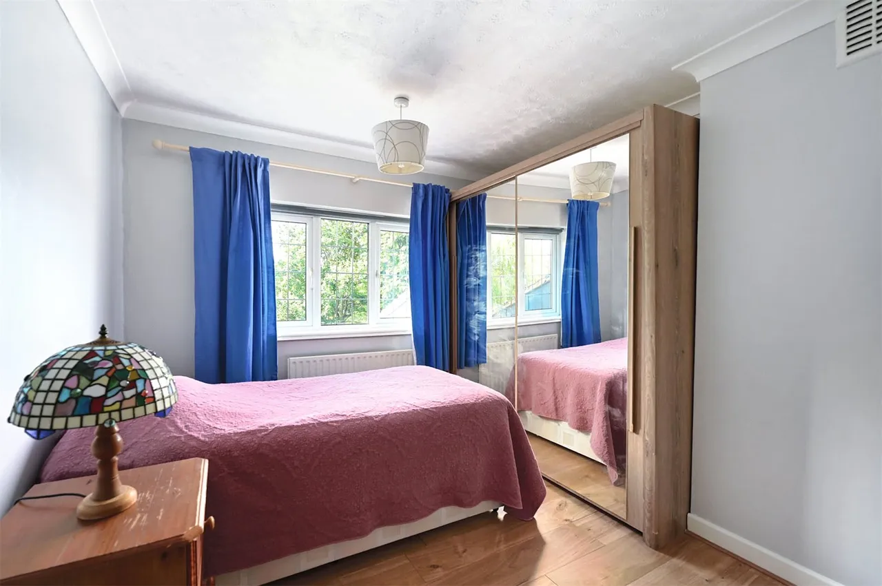 Sandy Lane, Hartley Wintney, Hook, Hampshire, RG27 8DT, photo 9