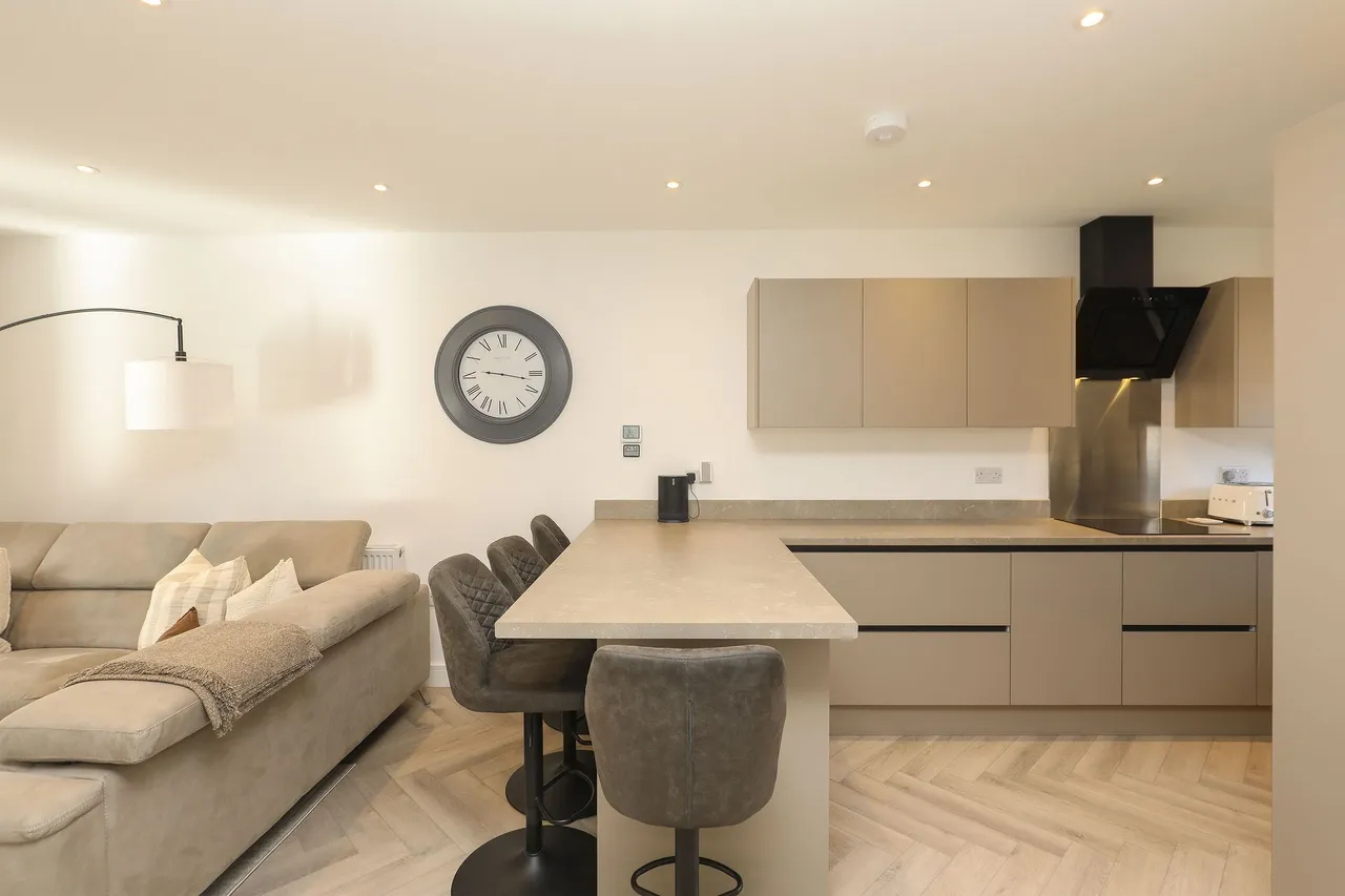 Valley View Court, Sheffield, S12, photo 5