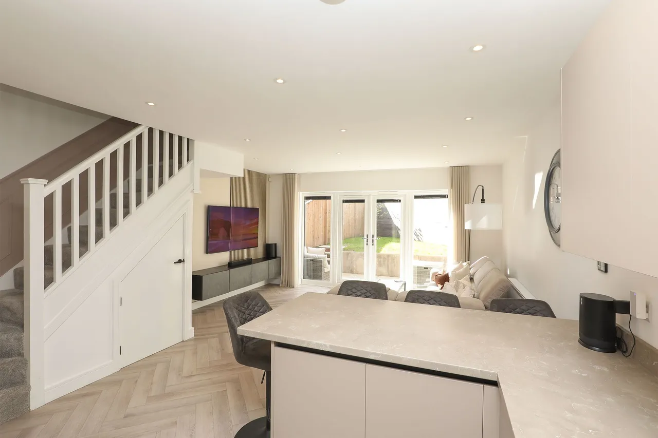 Valley View Court, Sheffield, S12, photo 8