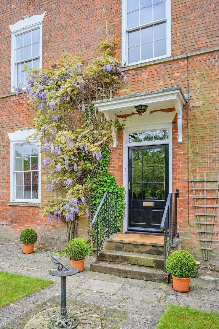 Bridge End Road, Grantham, Lincolnshire, NG31 7ES, photo 2