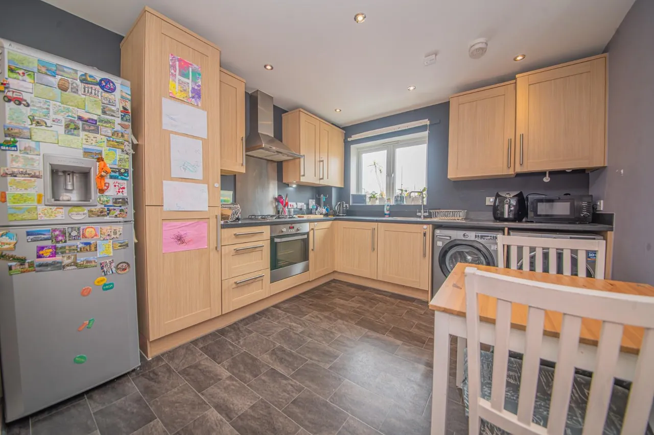 Conduct Gardens, Eastleigh, SO50 9QG, photo 4