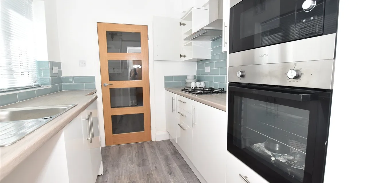 Silverlea Avenue, Wallasey, CH45, photo 3