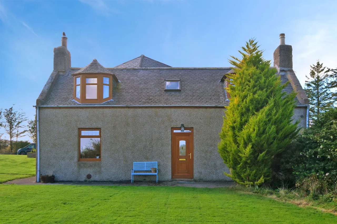 4 bed house for sale, West Auchtygall, Blackhills, AB42