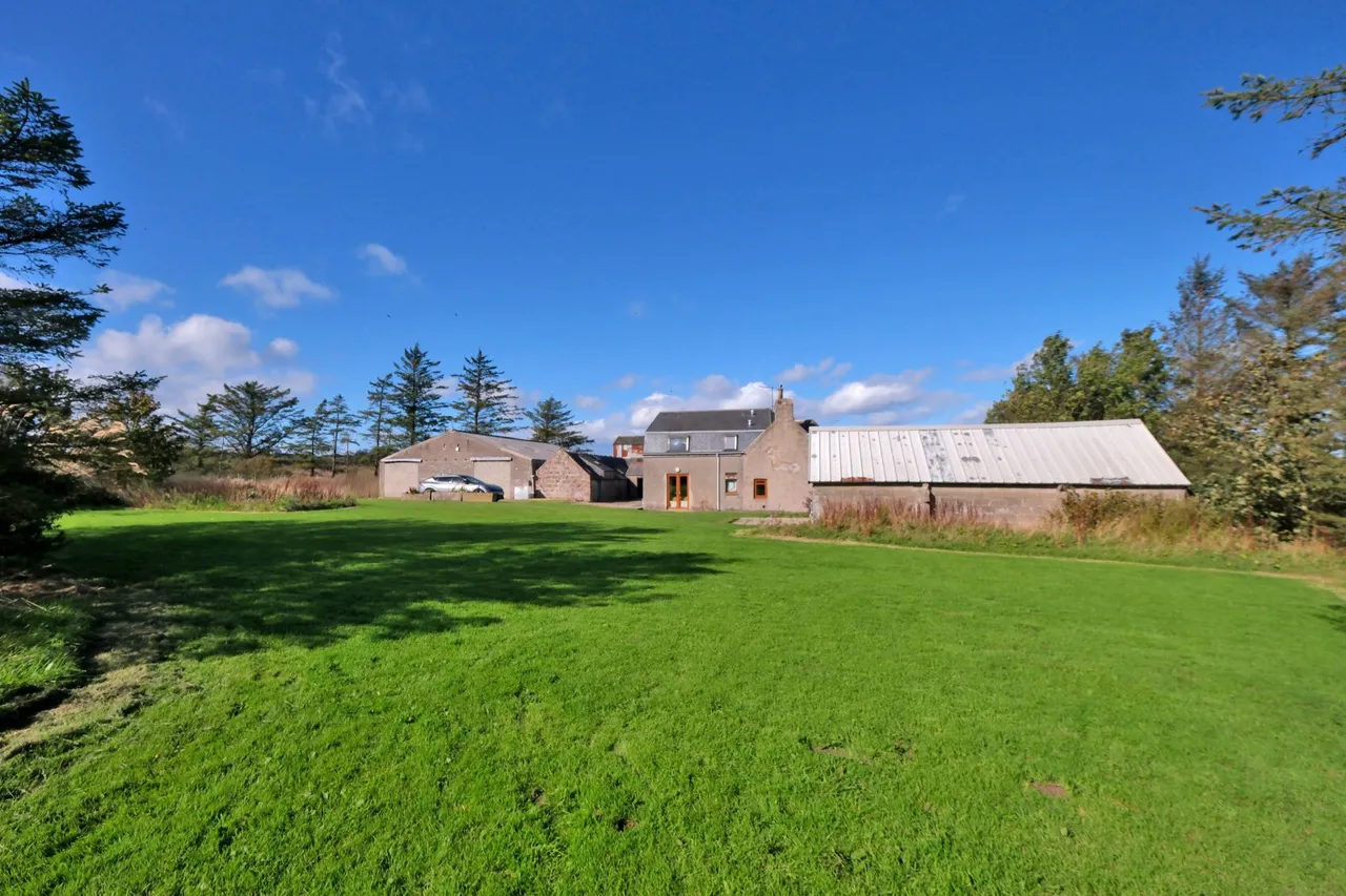 West Auchtygall, Blackhills, AB42, photo 23