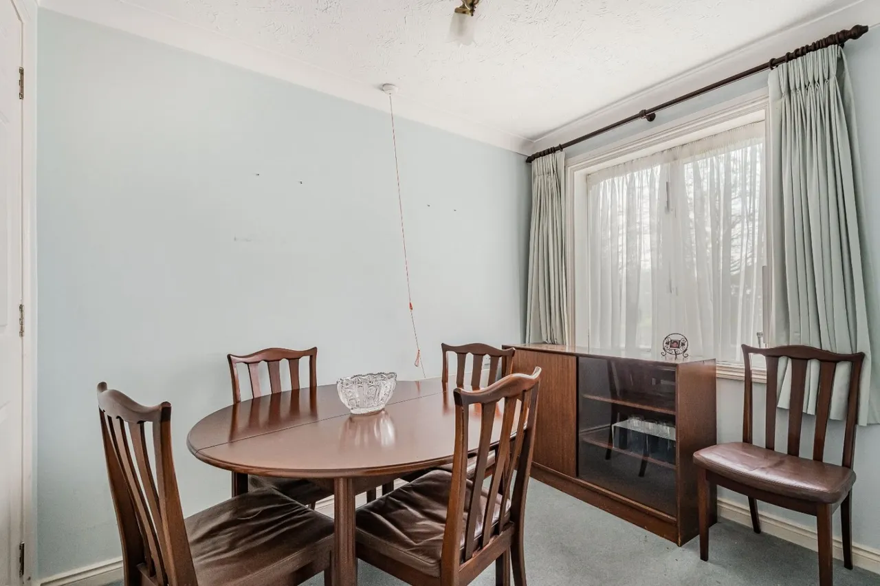 Du Cros Drive, Stanmore, HA7, photo 6