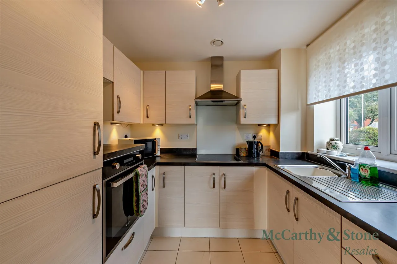 Mill Road, Southport, PR8, photo 8