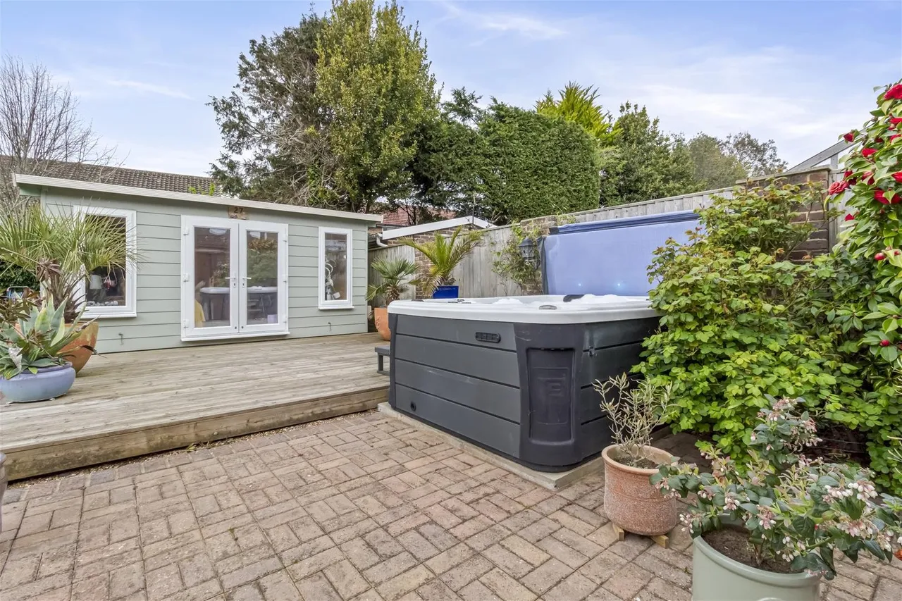 Withdean Avenue, Goring-By-Sea, Worthing, photo 21