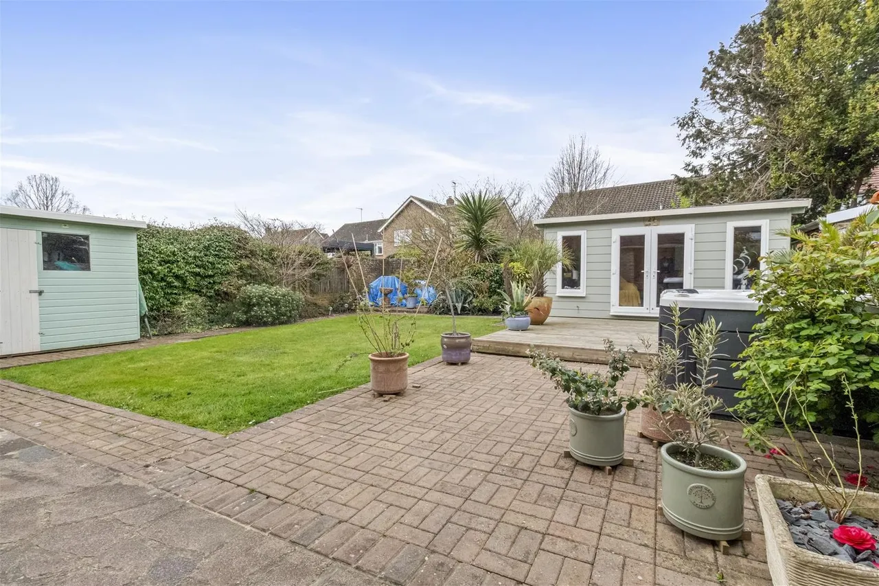 Withdean Avenue, Goring-By-Sea, Worthing, photo 22