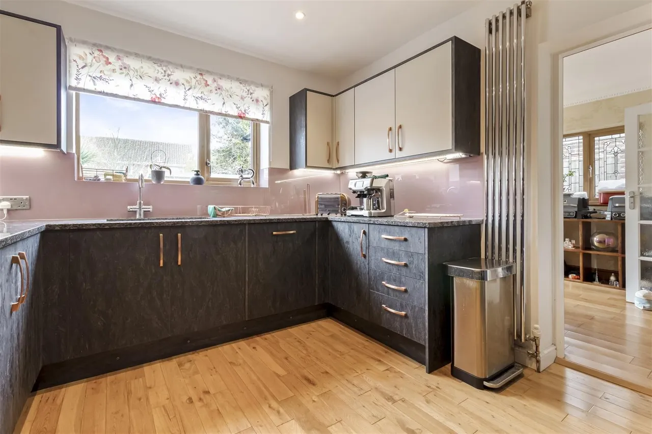 Withdean Avenue, Goring-By-Sea, Worthing, photo 18