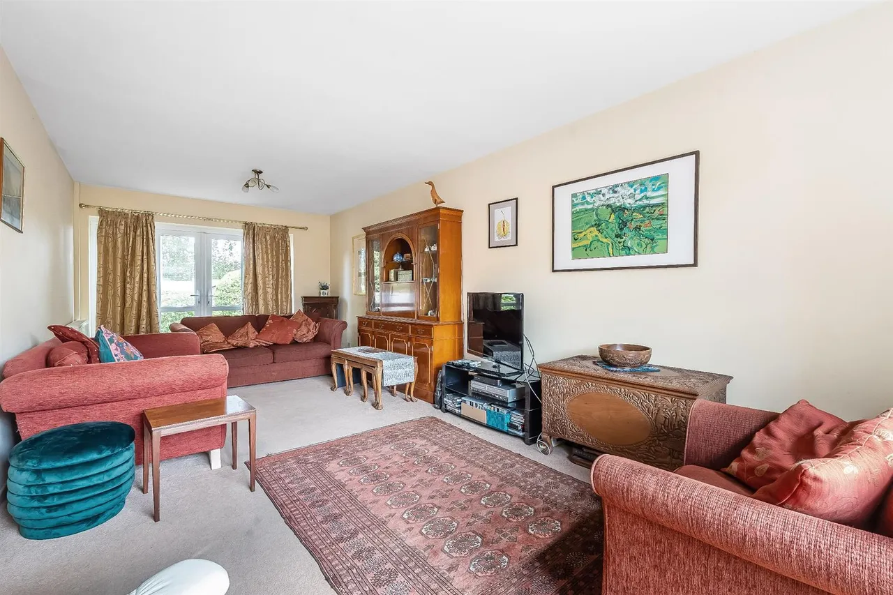 West Down, Great Bookham, KT23, photo 3