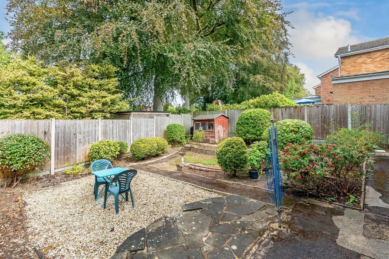 West Down, Great Bookham, KT23, photo 12