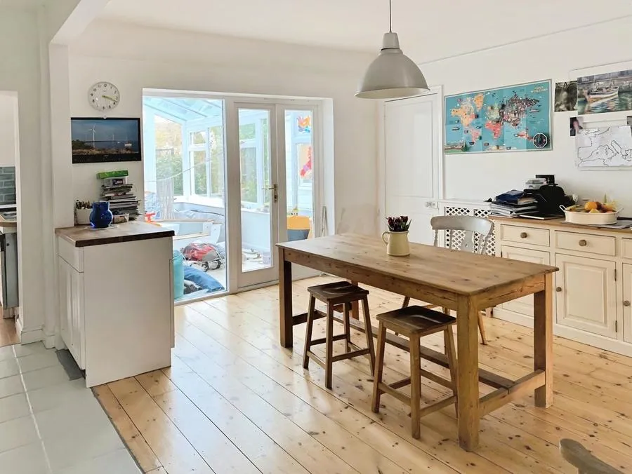 Albert Road, Cowes, PO31, photo 5