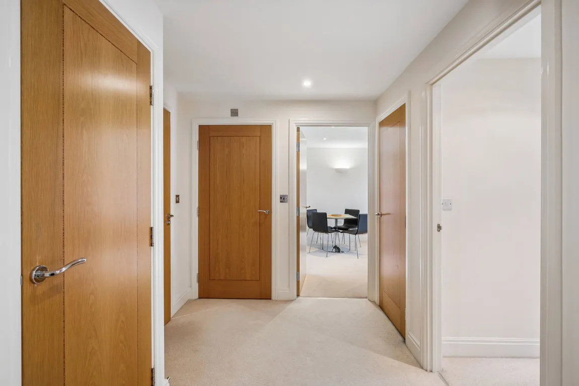Brookdene Drive, Northwood, HA6, photo 7