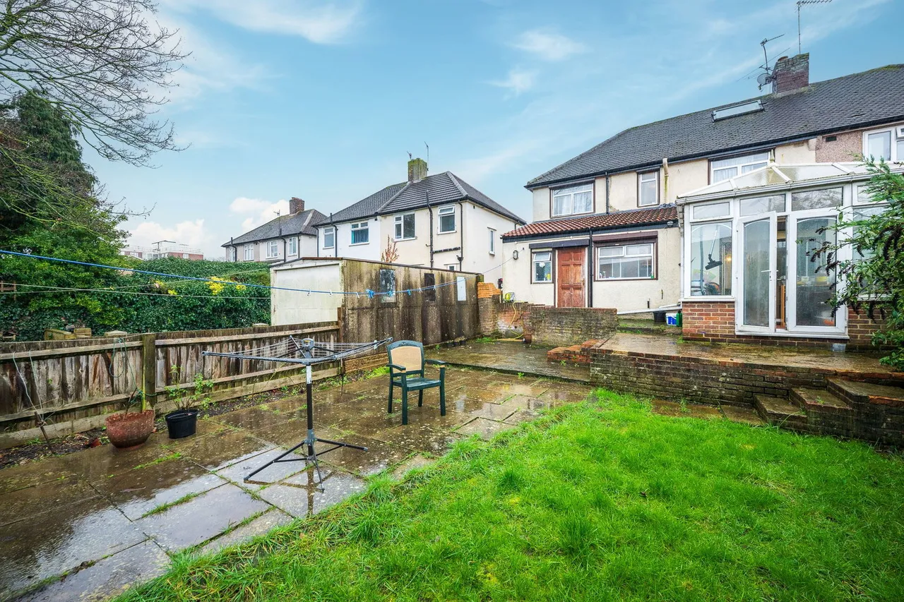 Bracondale Road, Abbey Wood, SE2, photo 19