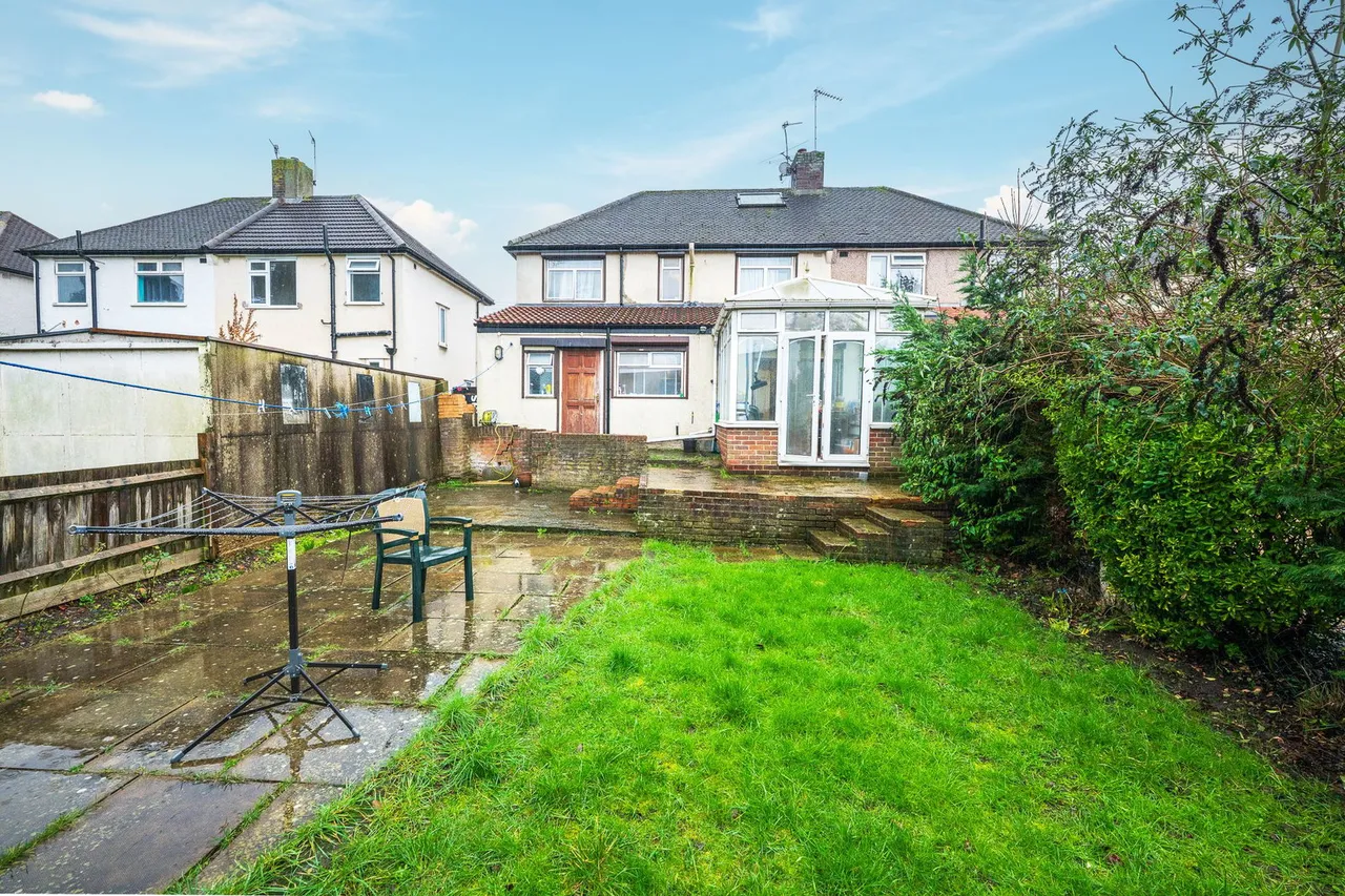 Bracondale Road, Abbey Wood, SE2, photo 18
