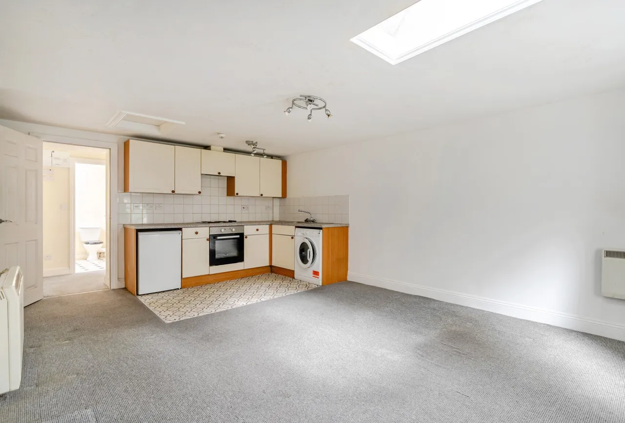 Willsbridge House, Willsbridge Hill, BS30 6EX, photo 3