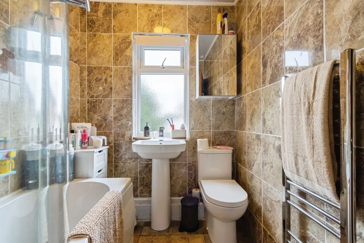 The Oval, Leeds, LS14, photo 10