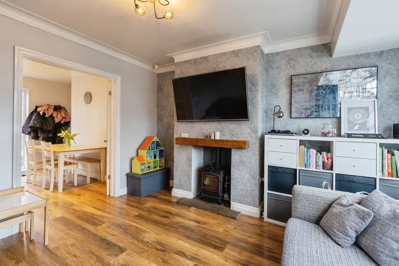The Oval, Leeds, LS14, photo 6