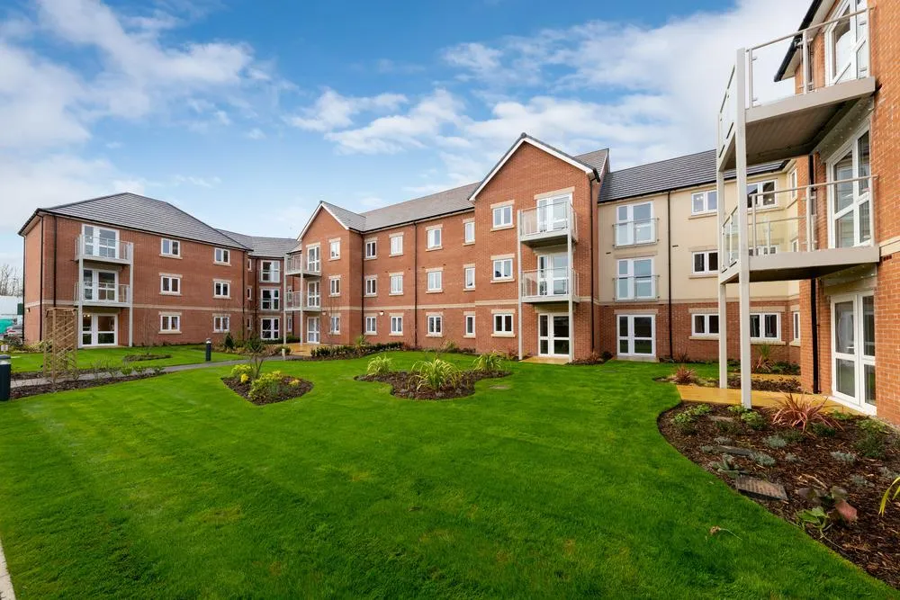 2 bed flat for sale, Loughborough Road, Quorn, LE12