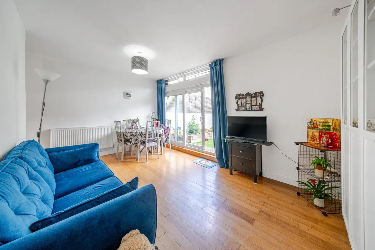1 bed flat for sale, Victoria Rise, Clapham, SW4