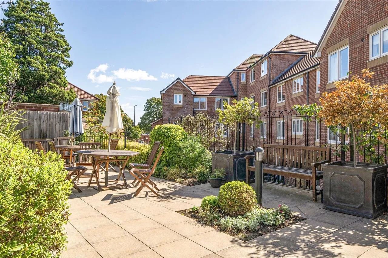 Quinton Lane, Quinton, B32, photo 13