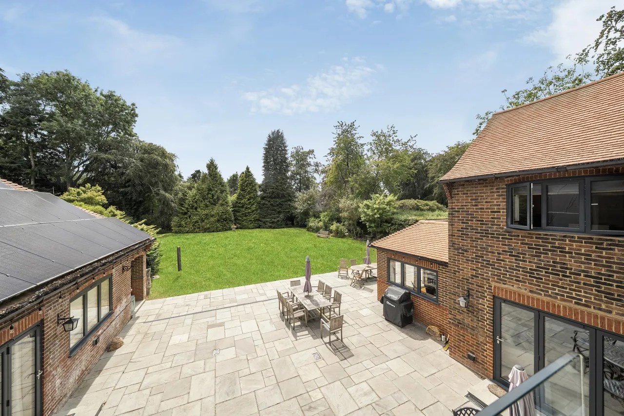 Waterhouse Lane, Kingswood, KT20, photo 34