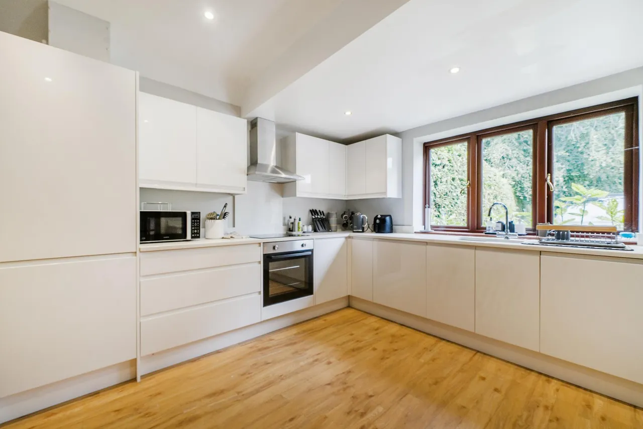 Waterhouse Lane, Kingswood, KT20, photo 31