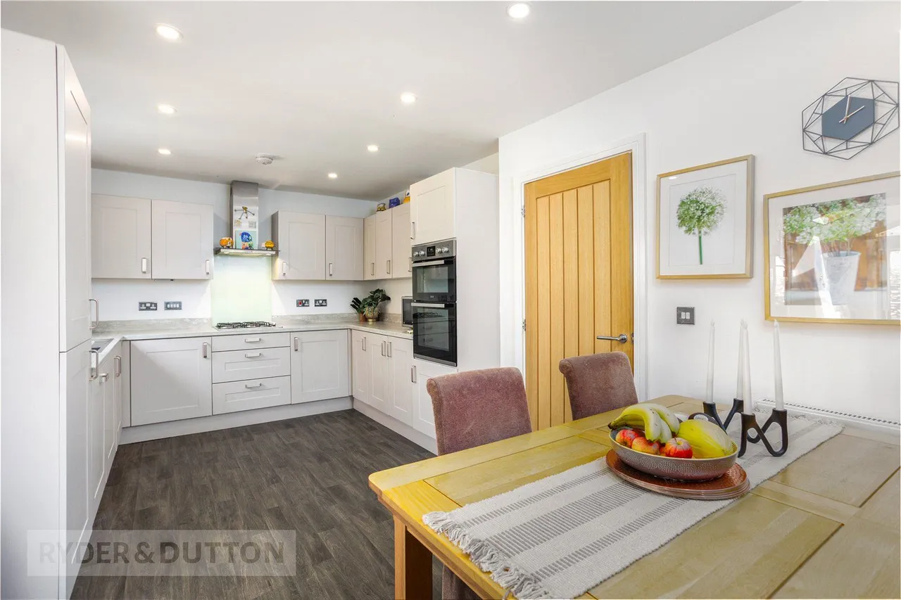 Tarnside Close, Rochdale, OL16, photo 4