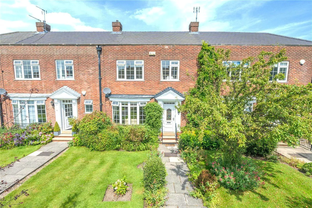 3 bed house for sale, Sandmoor Mews, Alwoodley, LS17