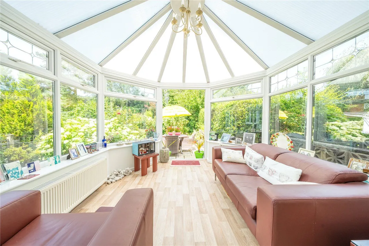 Sandmoor Mews, Alwoodley, LS17, photo 5