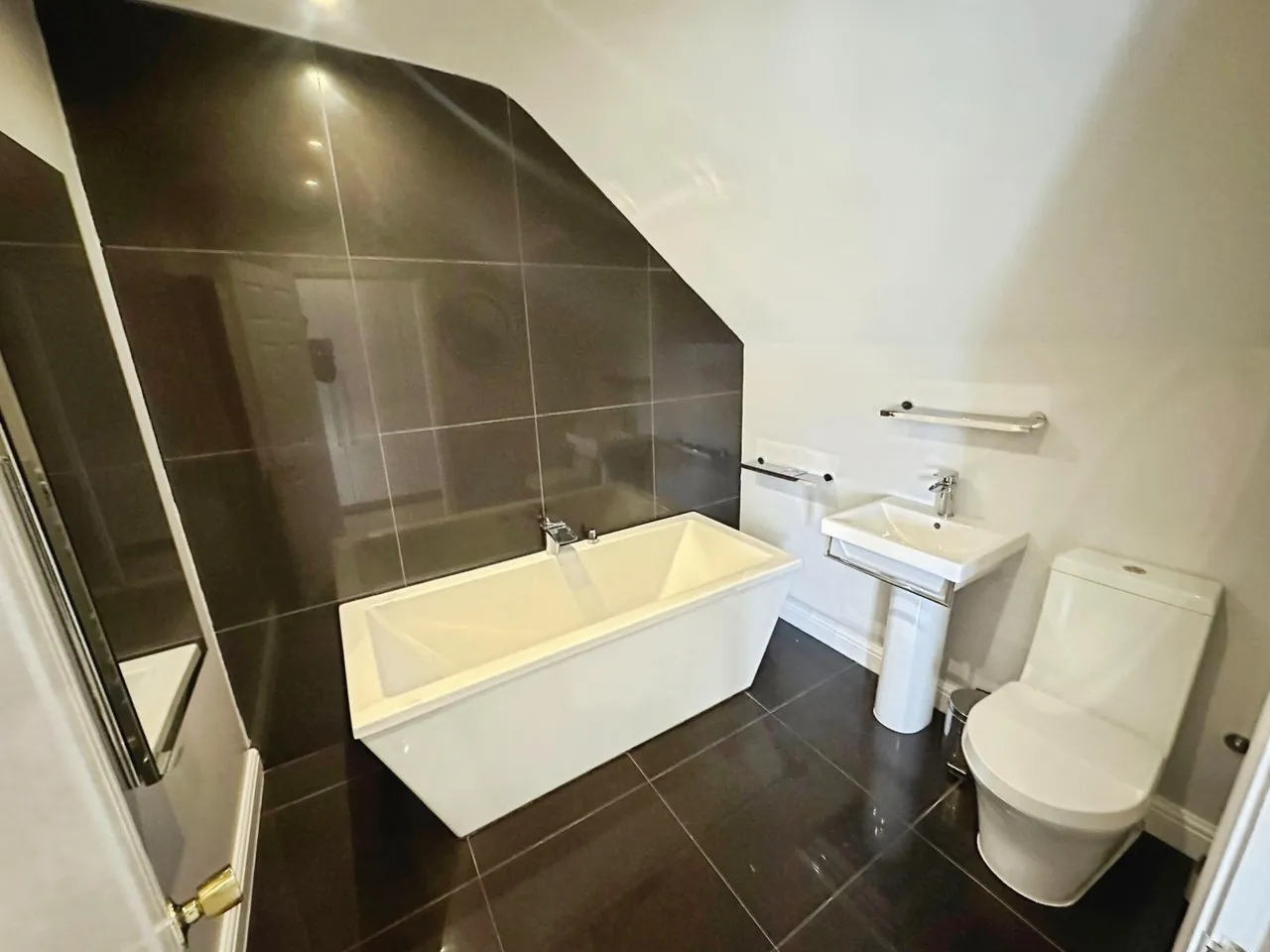 Lincoln Road, North Hykeham, LN6, photo 13