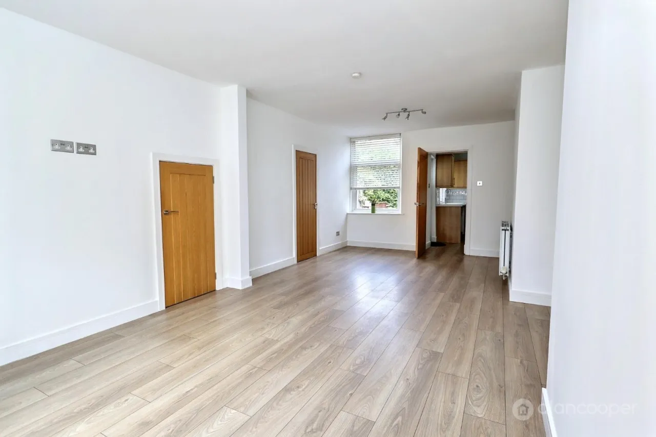 Nuneaton Road, Bulkington, CV12, photo 7
