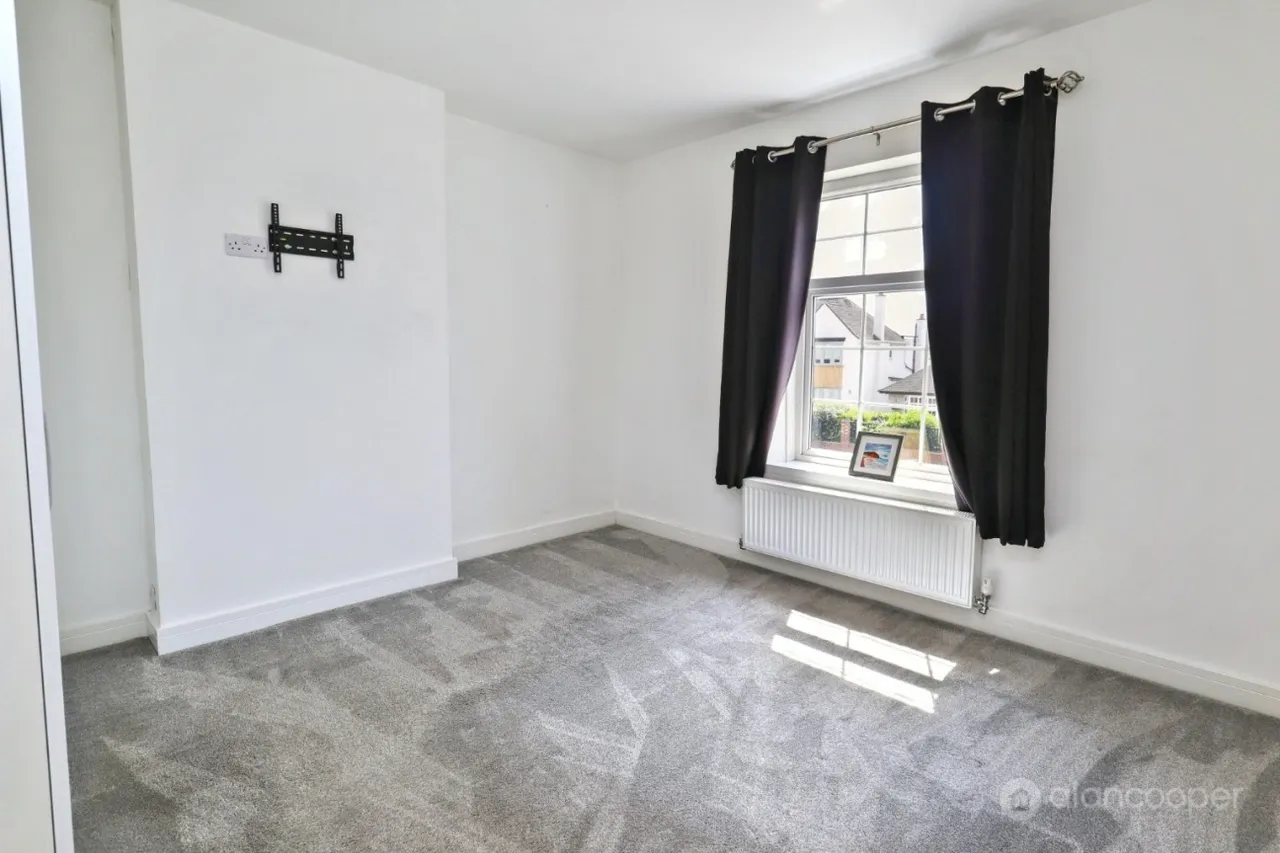Nuneaton Road, Bulkington, CV12, photo 13