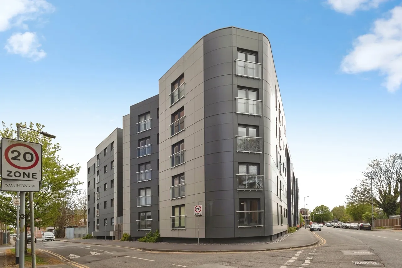 2 bed flat for sale — City Road, MANCHESTER, Lancashire, M15