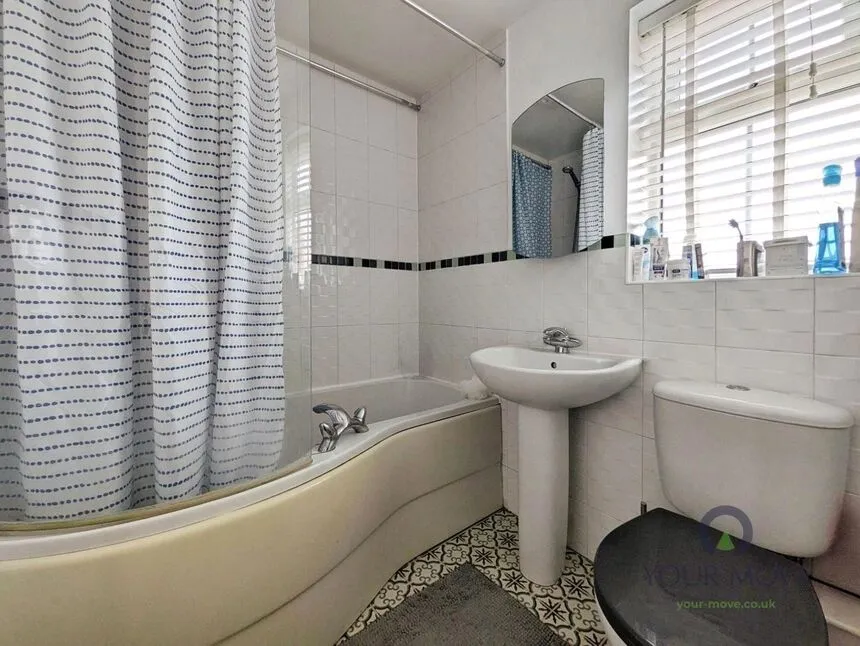 Aster Road, Minster on Sea, Kent, ME12, photo 11