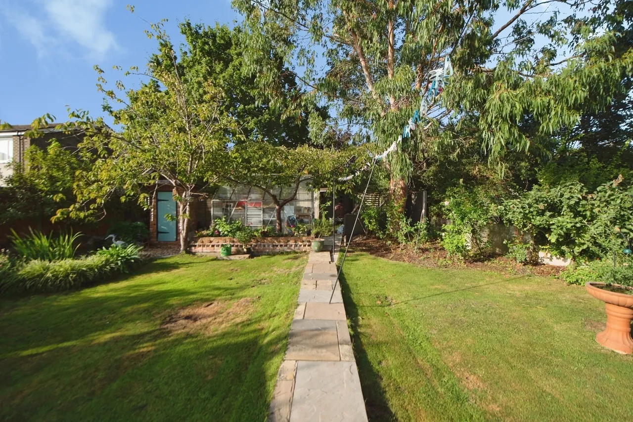 Prideaux-Brune Avenue, Gosport, PO13, photo 19