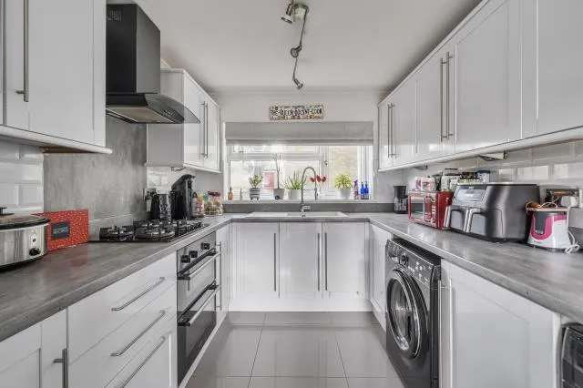 Rosedale Gardens, Bracknell, RG12, photo 3
