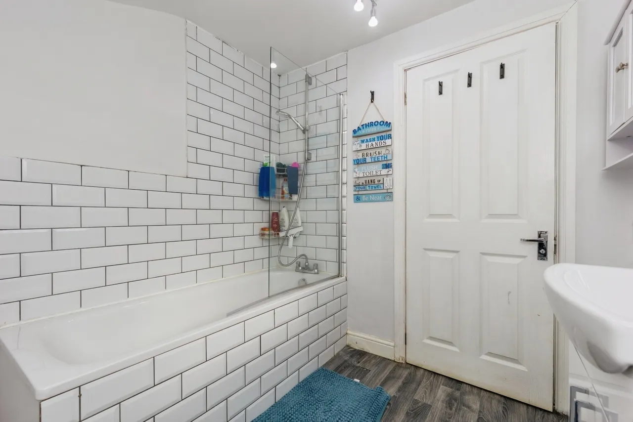 Langshaw Street, Old Trafford, Manchester, M16, photo 16