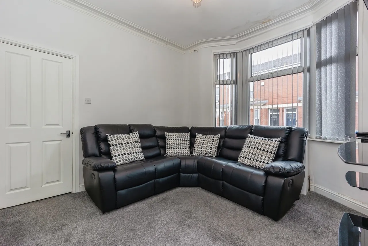 Langshaw Street, Old Trafford, Manchester, M16, photo 3