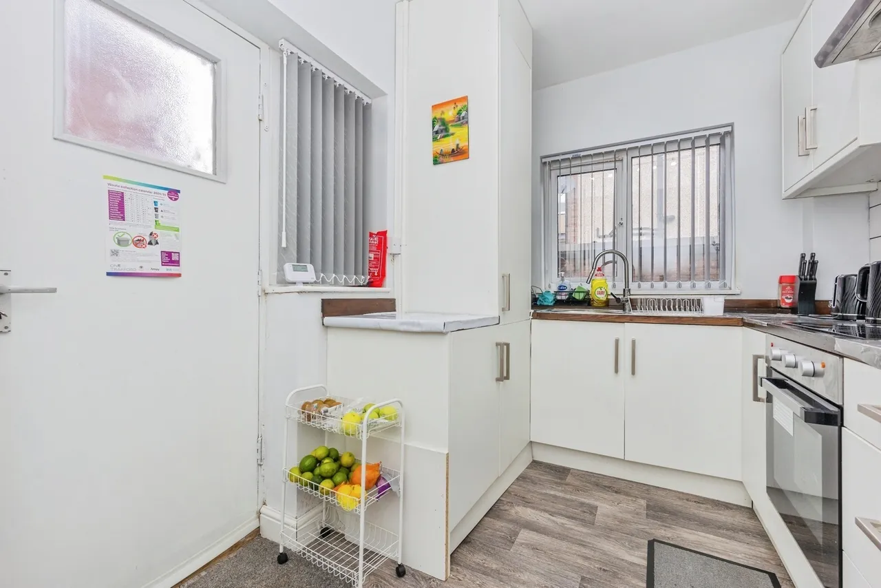 Langshaw Street, Old Trafford, Manchester, M16, photo 9