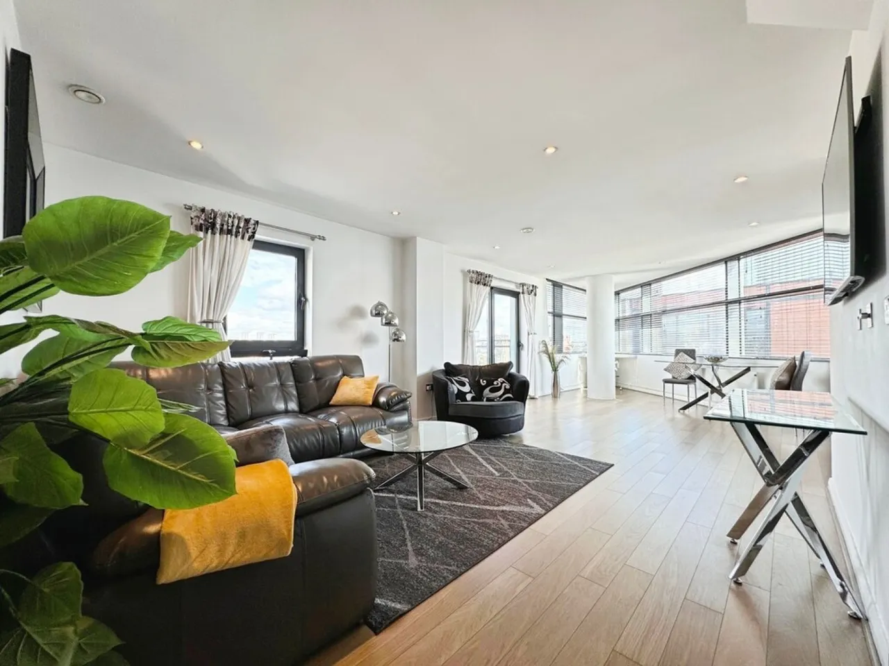 Waterloo Street, LS10, photo 2