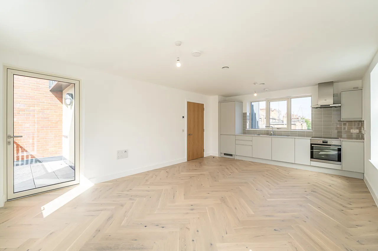 2 bed flat for sale — Northcote Road, London, SW11