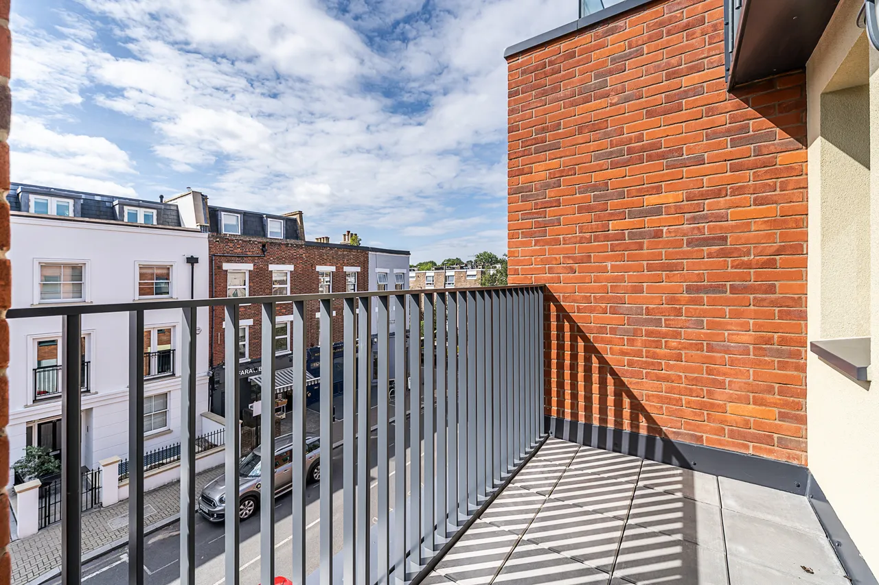 Northcote Road, London, SW11, photo 8