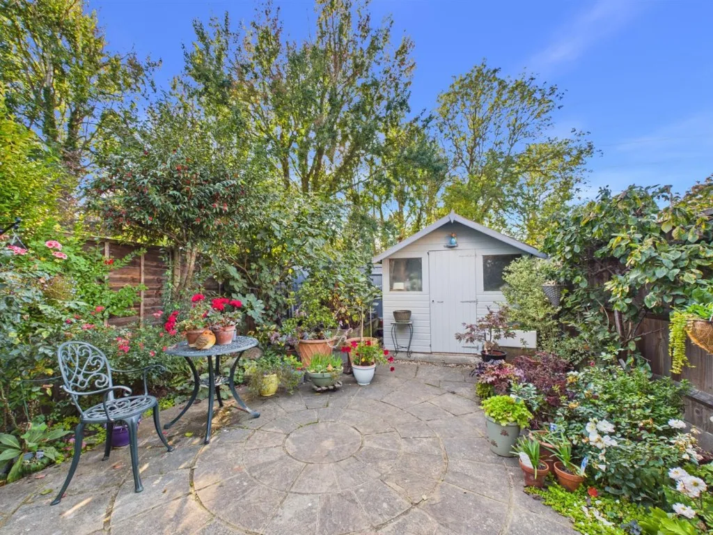 Tamar Close, Hawkslade, photo 12