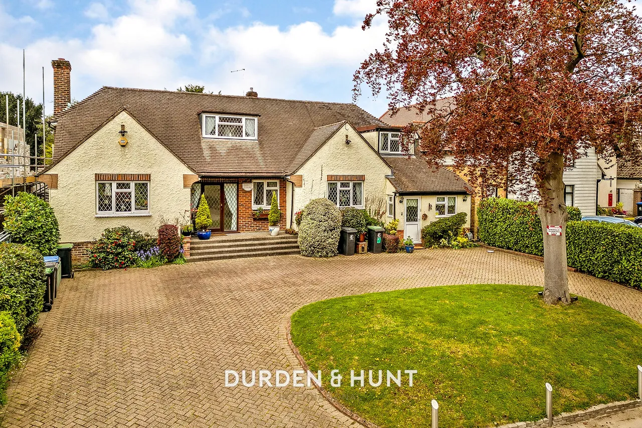 Grove Lane, Chigwell, IG7, photo 36