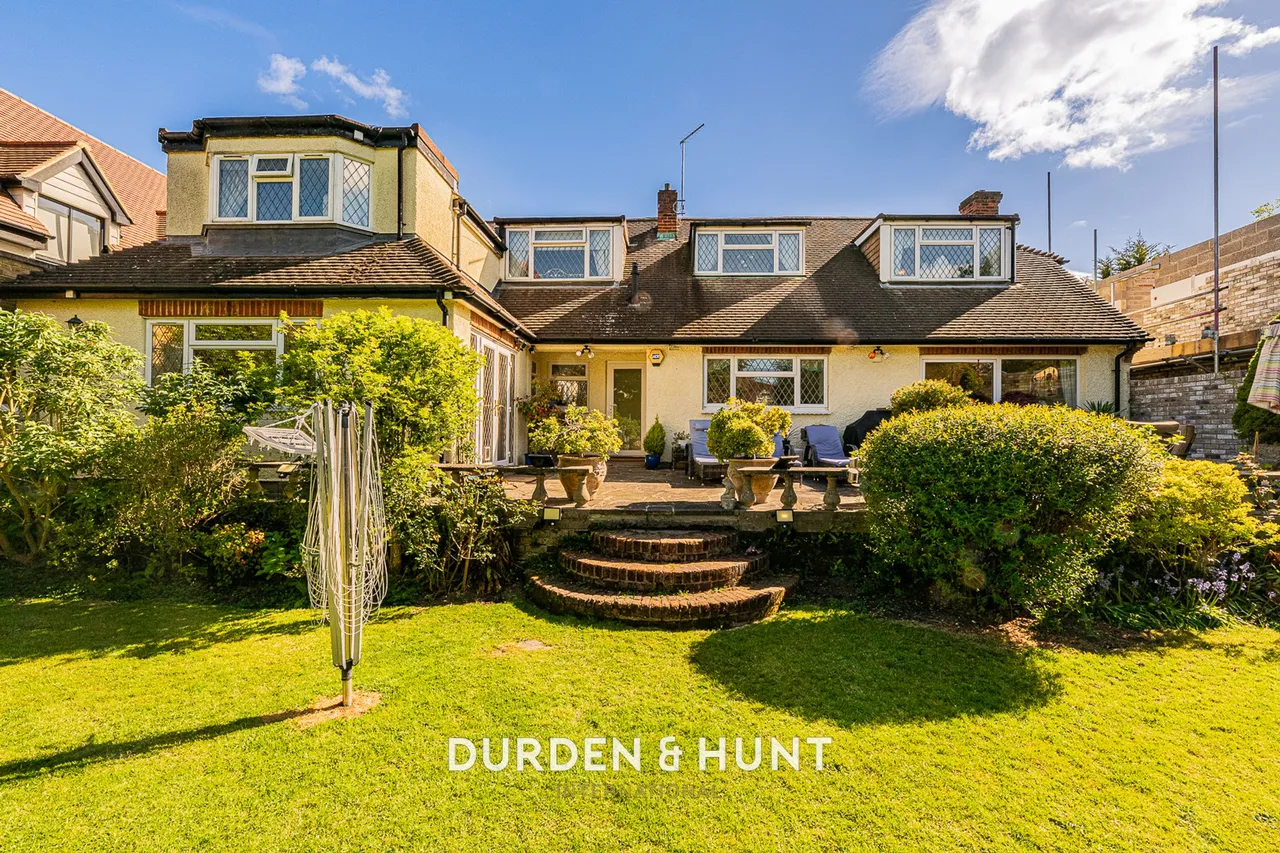 Grove Lane, Chigwell, IG7, photo 34