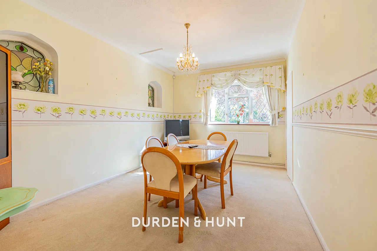 Grove Lane, Chigwell, IG7, photo 9